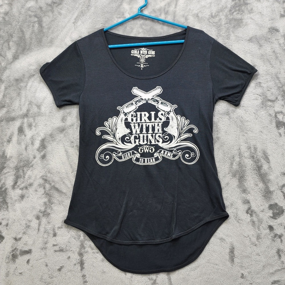 Girls With Guns Top Womens XL Black Graphic Tee High Low Hem Short Sleeve Casual